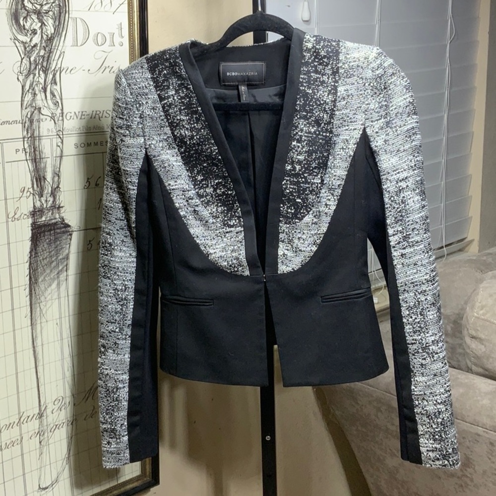 BCBGMaxAzria Black and Textured Gray Suit Jacket - Picture 2 of 10